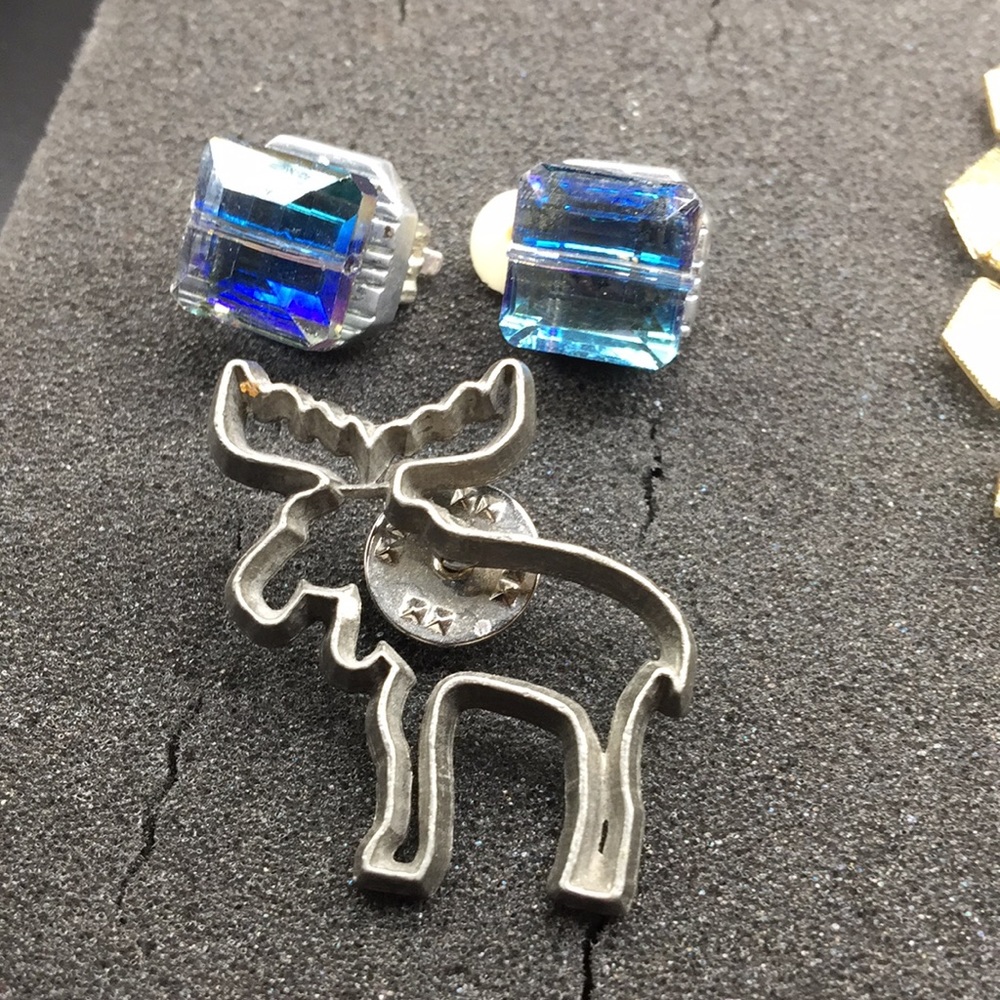 Vintage 1995 Ann Clark moose pin, earrings